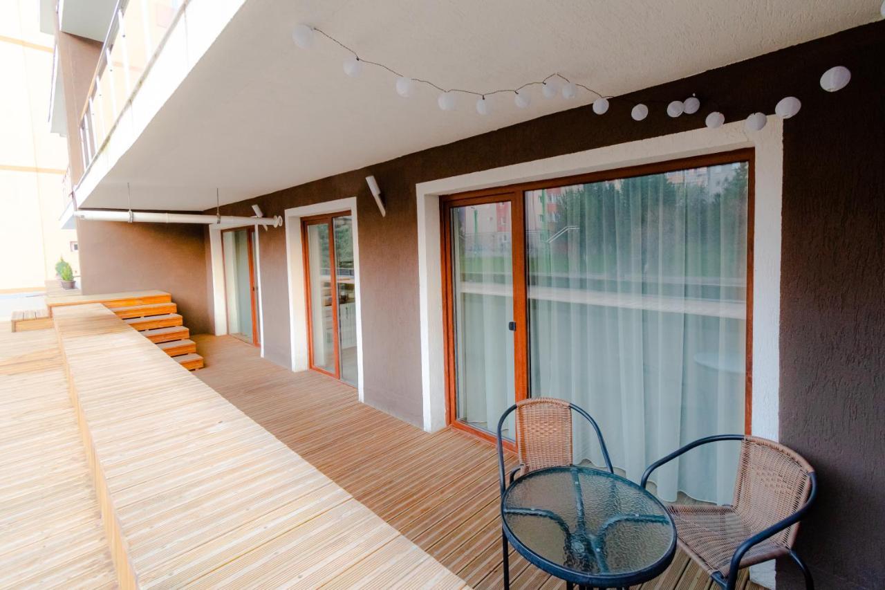 Transylvanian Apt. W/ Lrg. Terrace&parking - Karpatenhaus Apartment